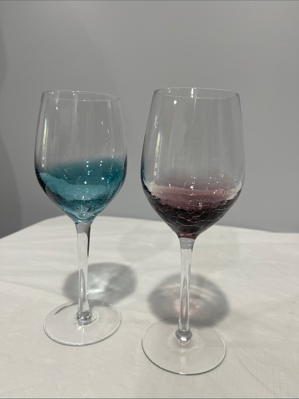 Pier 1 blue and amethyst purple crackle 12 oz Wine Glasses set of 2 - Picture 2 of 8